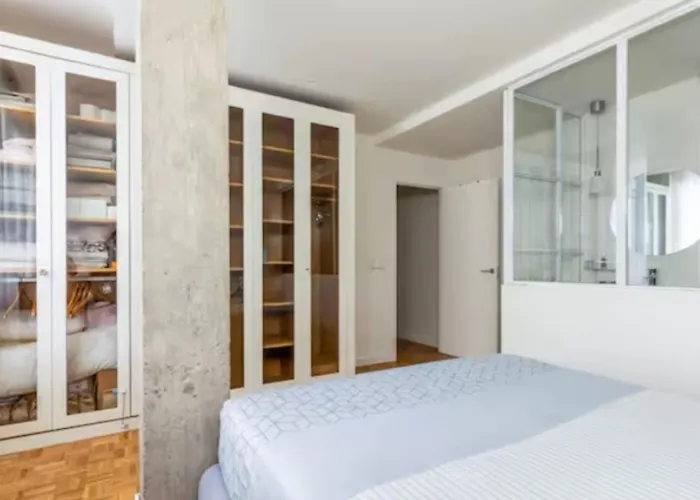 Urban Vedruna Apartment